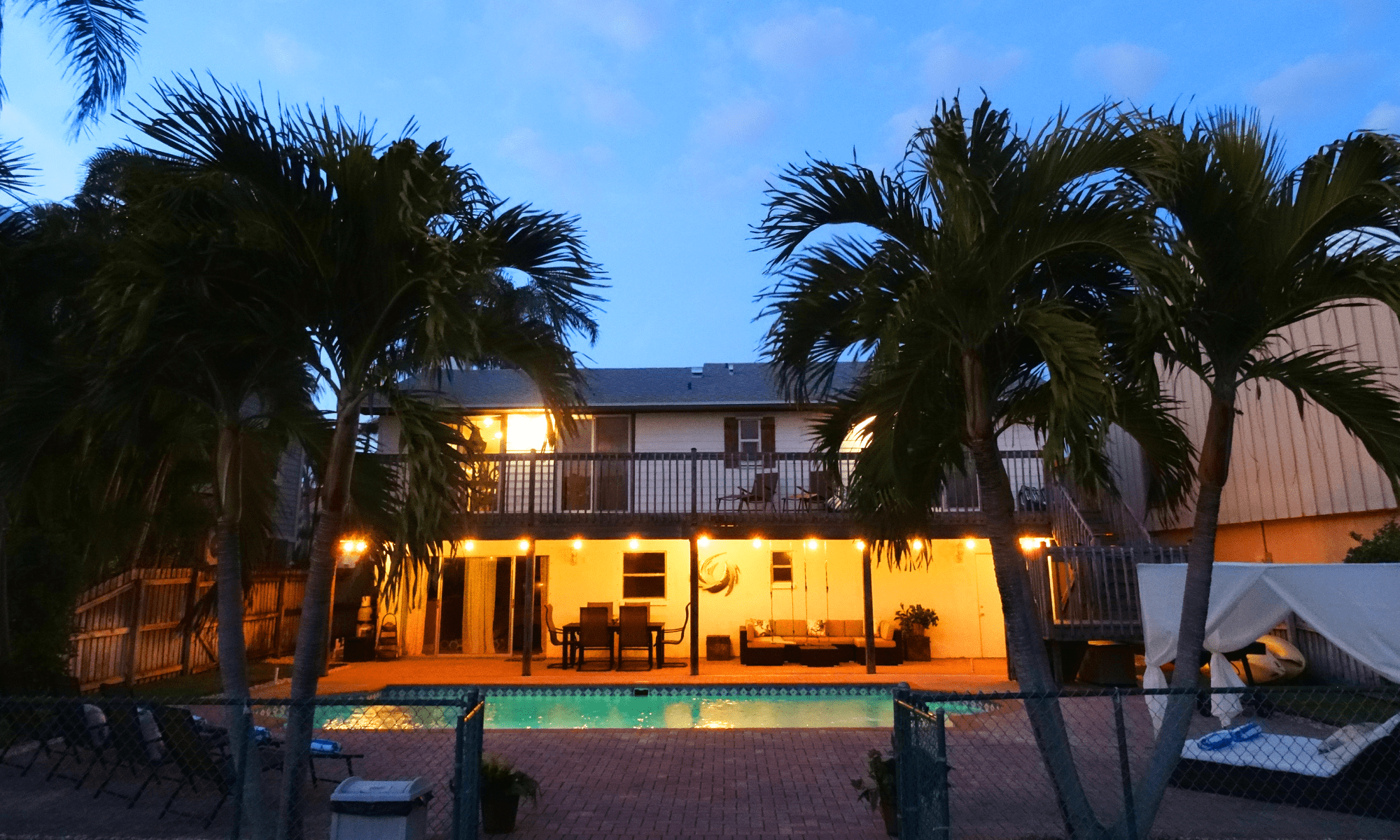 Twin Dolphins - Vacation Rental